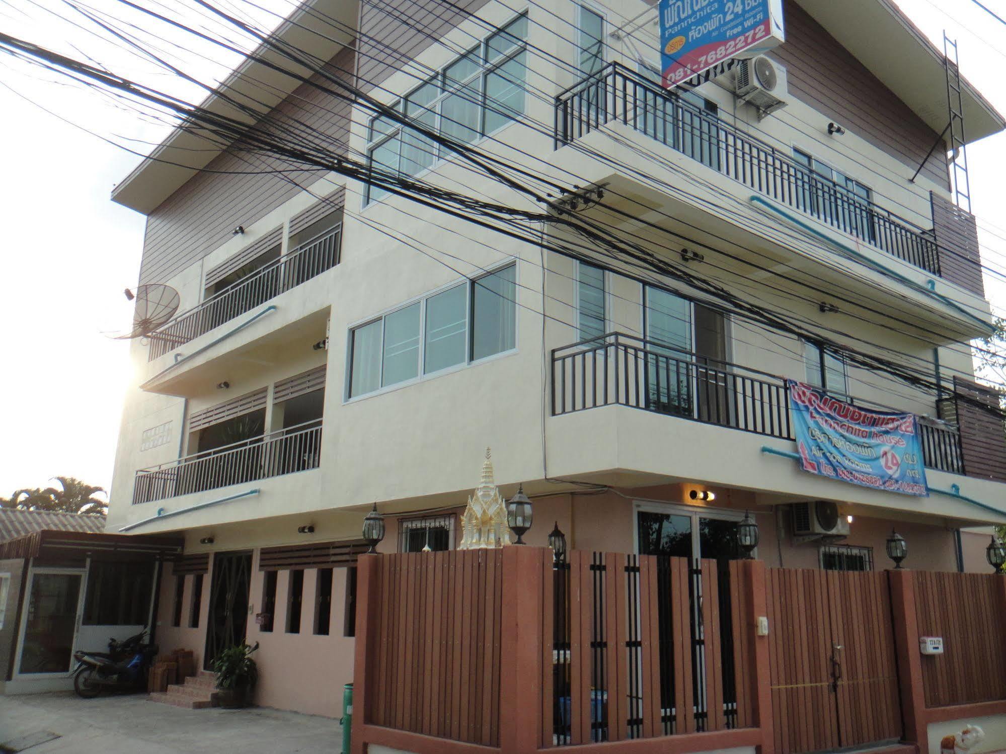 Prajak Inn Udon Thani Exterior photo